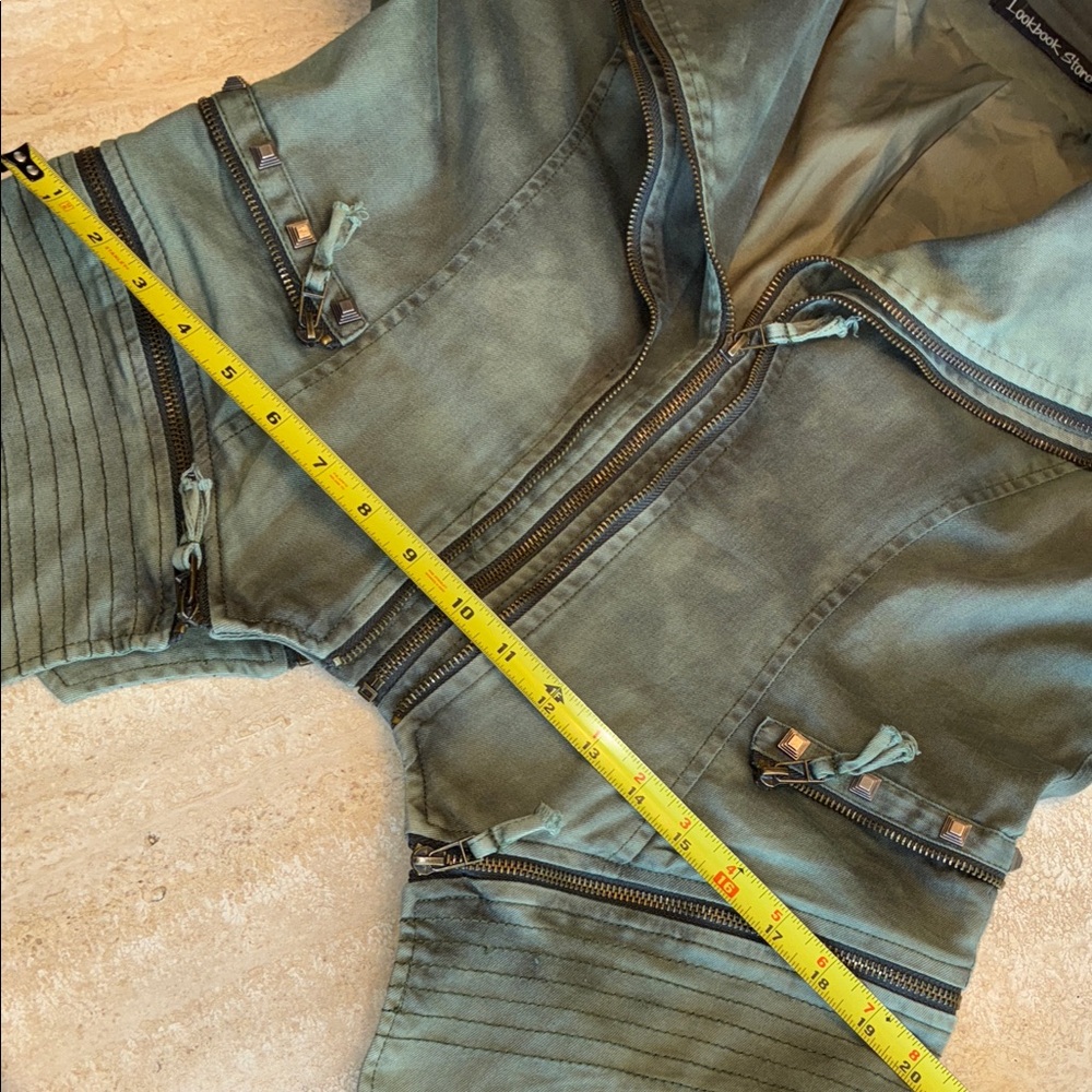 LOOKBOOK STORE Studded ‘Army’ Green Women's Cropped Jacket with Zippers. XL EUC - Picture 12 of 17